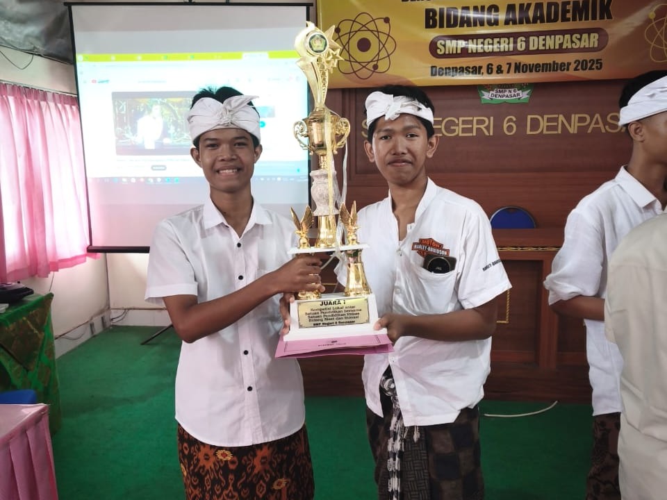 Juara 1 dan Harapan 2 dalam rangka Pengimbasan BOS Prestasi di SMP Negeri 6 Denpasar.